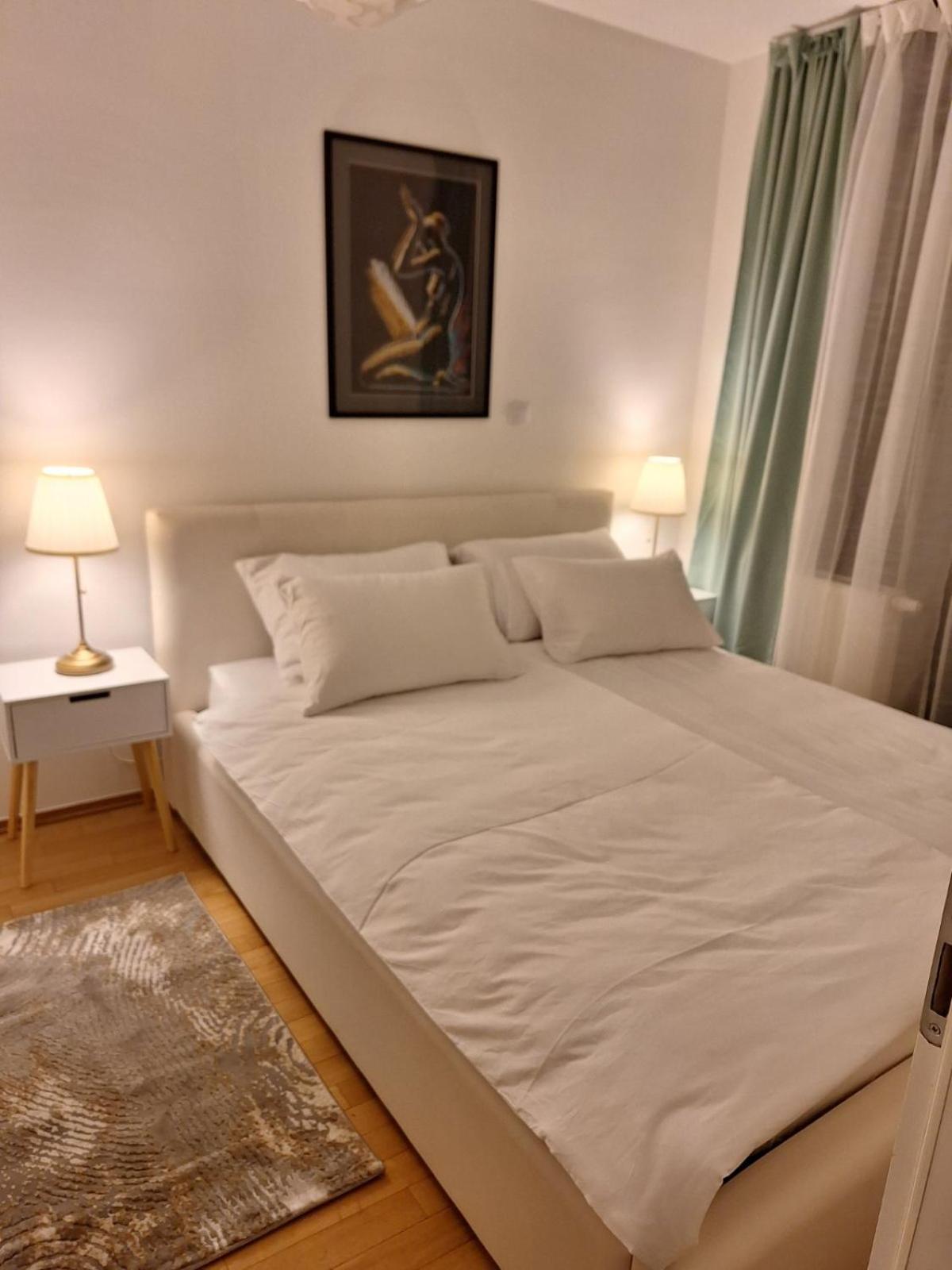 Apartman Lory, Zagreb, Downtown, With Own Parking In The Garage Exteriér fotografie
