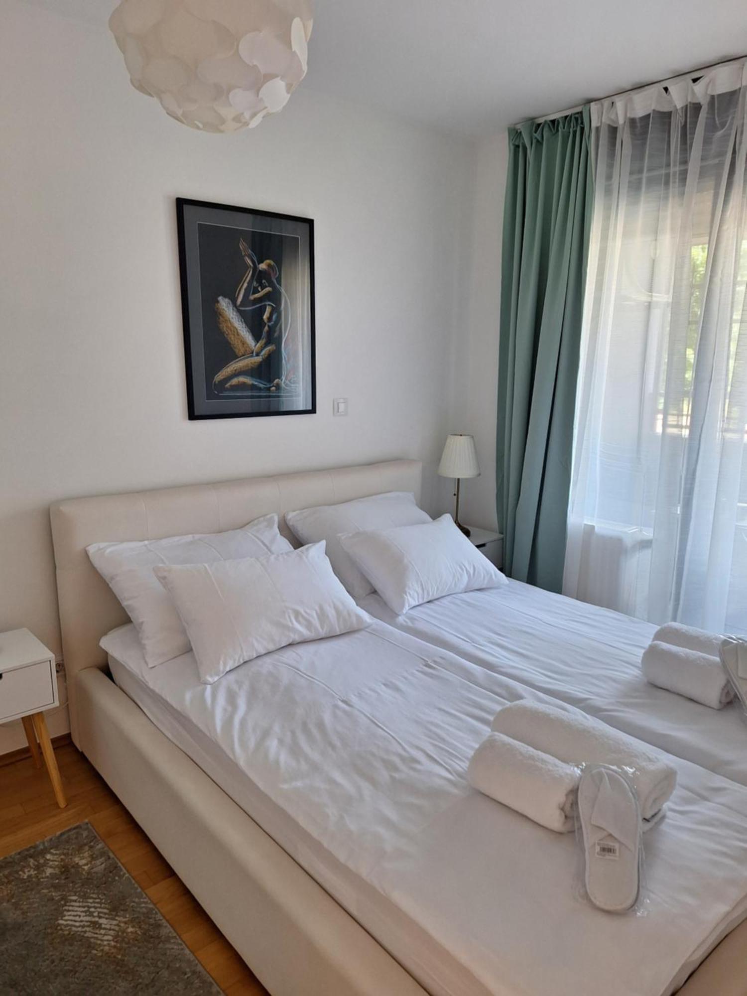 Apartman Lory, Zagreb, Downtown, With Own Parking In The Garage Exteriér fotografie